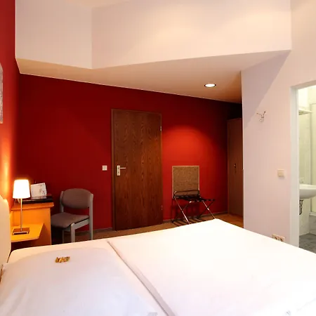 Nova Hotel