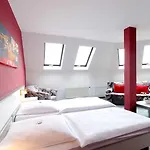Nova 2* Berlin